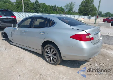 2013 Infiniti M37 X z USA, uszkodzony, nr VIN JN1BY1AR2DM601075